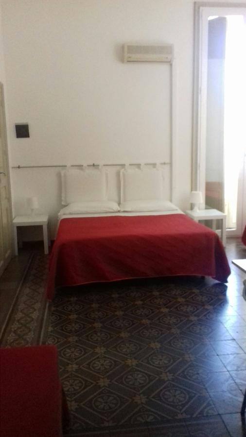 B&B Caravaggio Siracusa 200 Metres From Ortigia 锡拉库扎 外观 照片